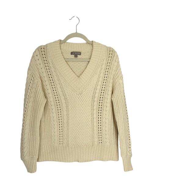 J.Crew Cable-Knit V-Neck Pullover Cream XS tennis prep Aran Sweater Scandi Chic - Picture 2 of 11